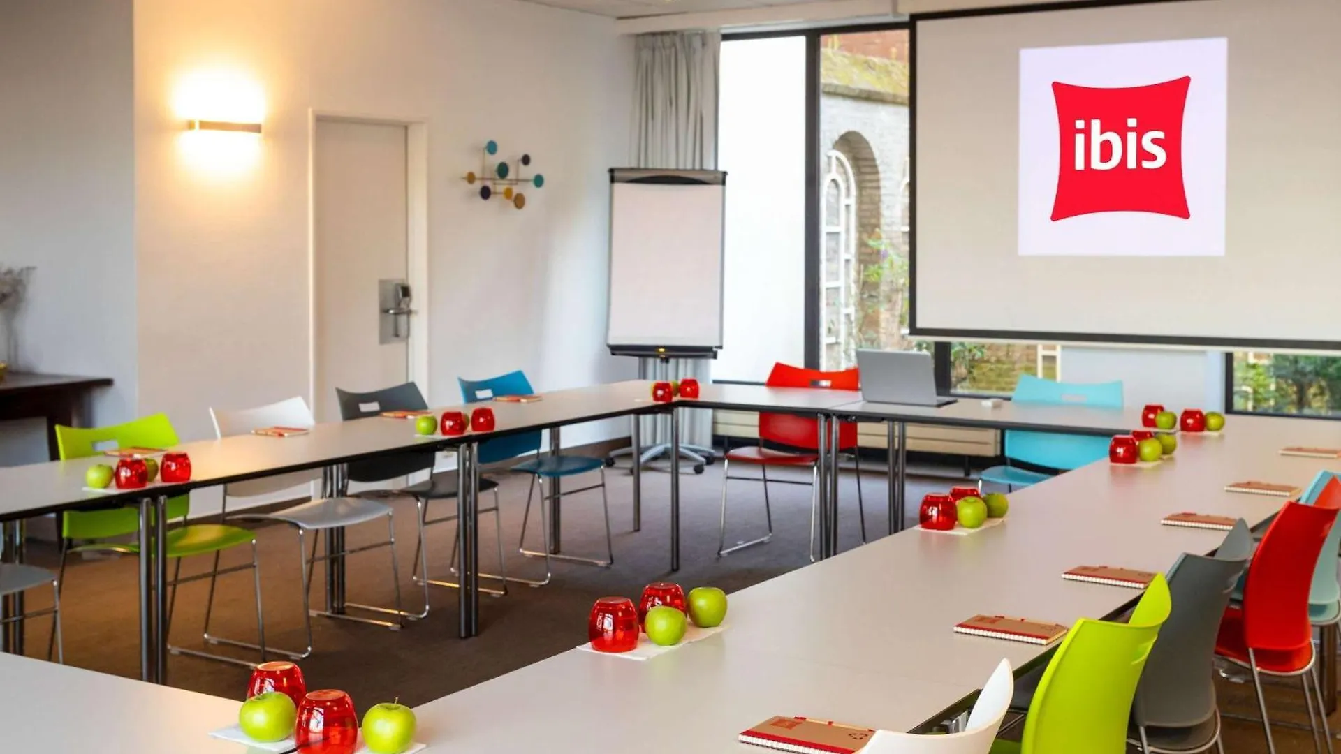 Отель Ibis Antwerpen Centrum